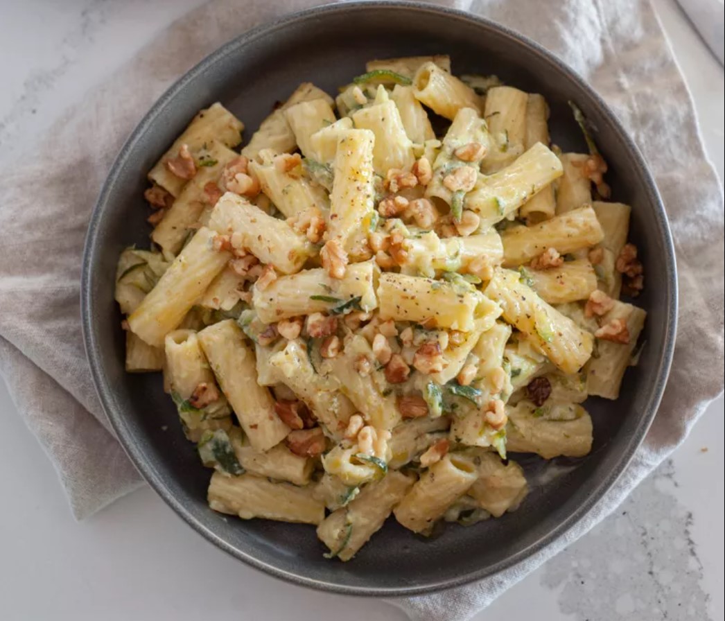 A Delicious and Creamy Pasta Dish With Zucchini and Walnuts